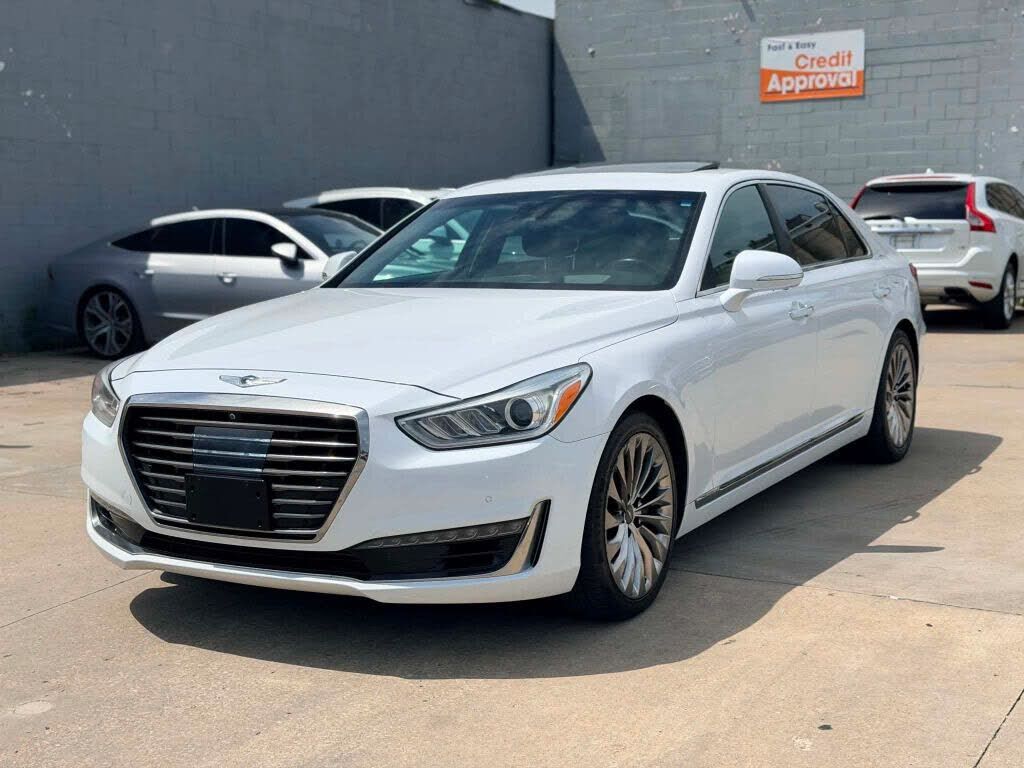 2017 GENESIS G90