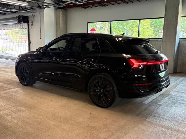 2024 Audi Q8