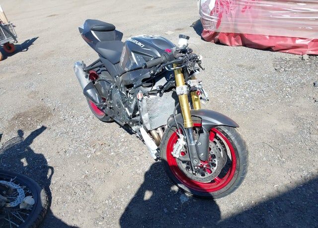 2026 SUZUKI GSX-R750