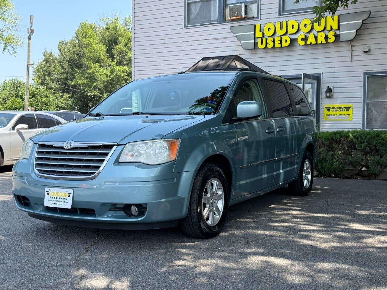2010 CHRYSLER Town and Country