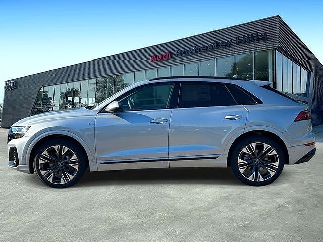 2026 Audi Q8