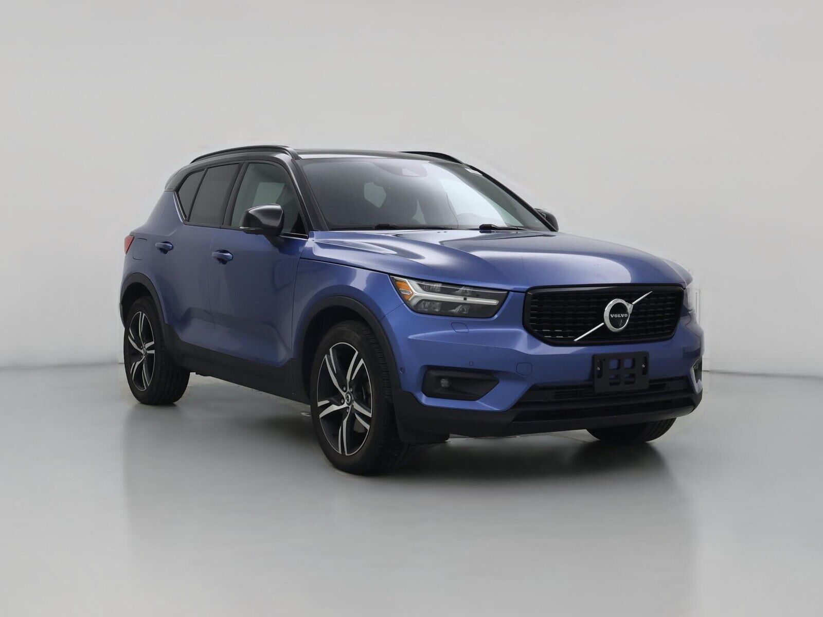 2020 VOLVO XC40