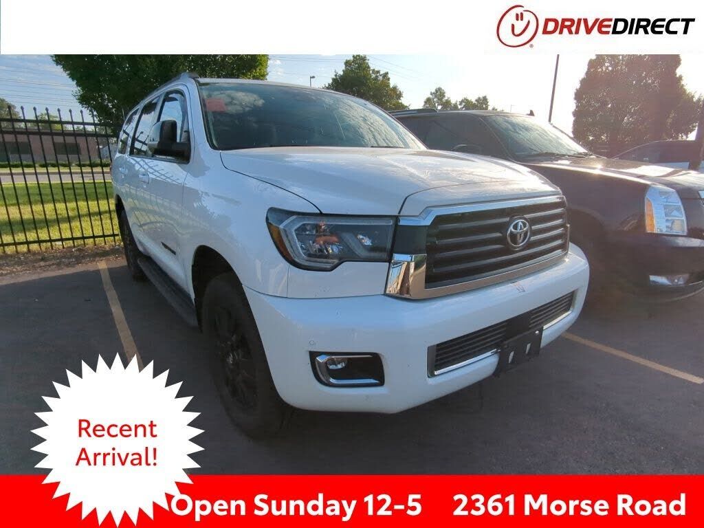 2018 TOYOTA Sequoia