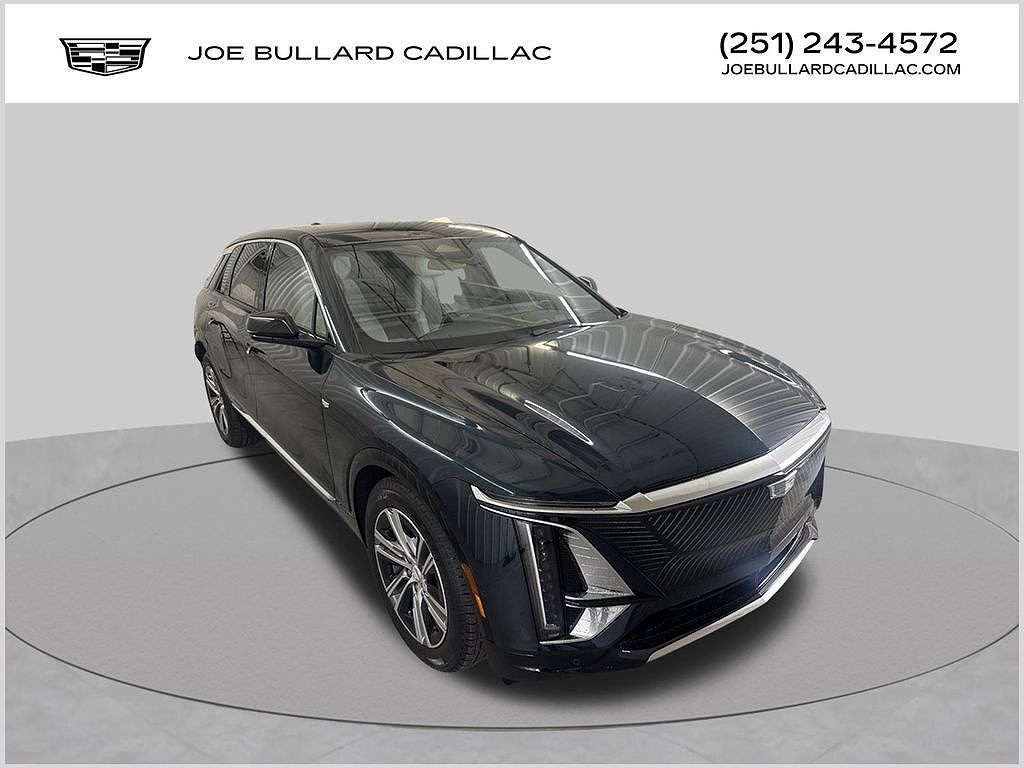 2026 CADILLAC Lyriq