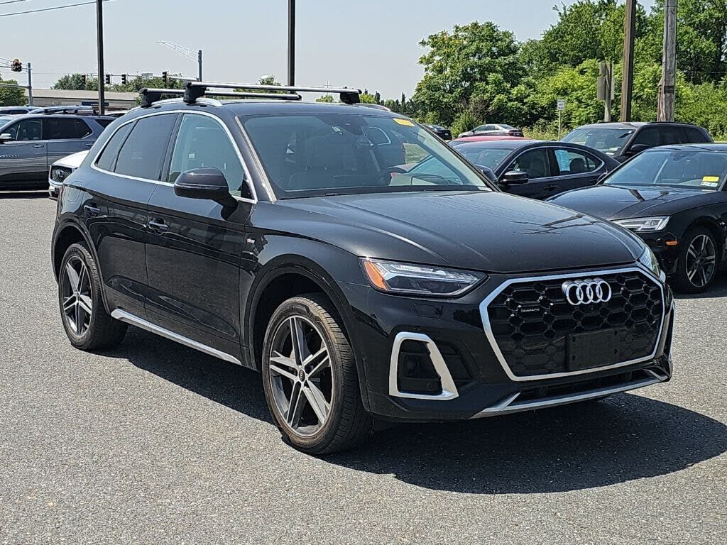 2021 AUDI Q5 e