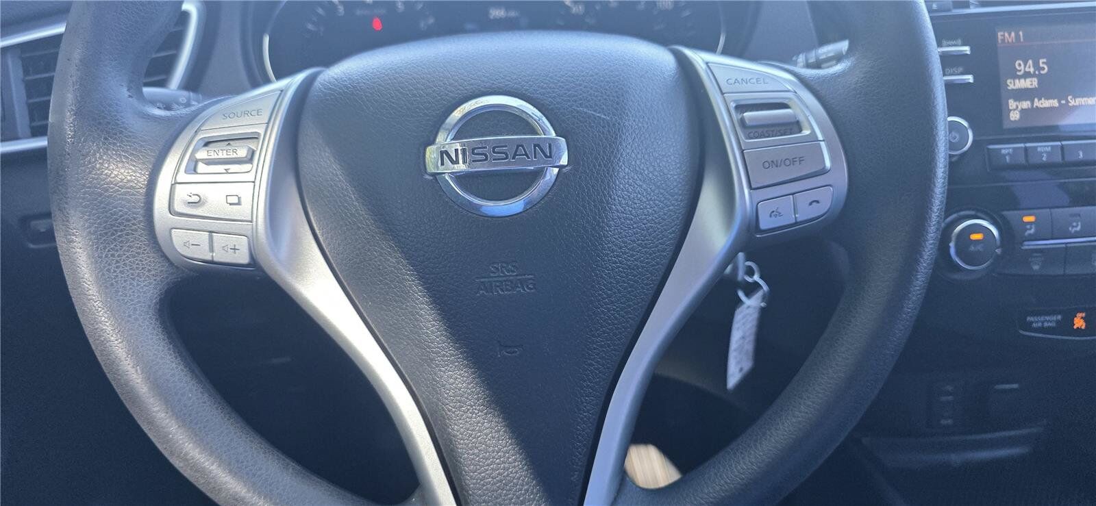 2016 NISSAN Rogue
