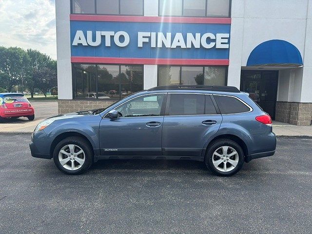 2013 SUBARU Outback