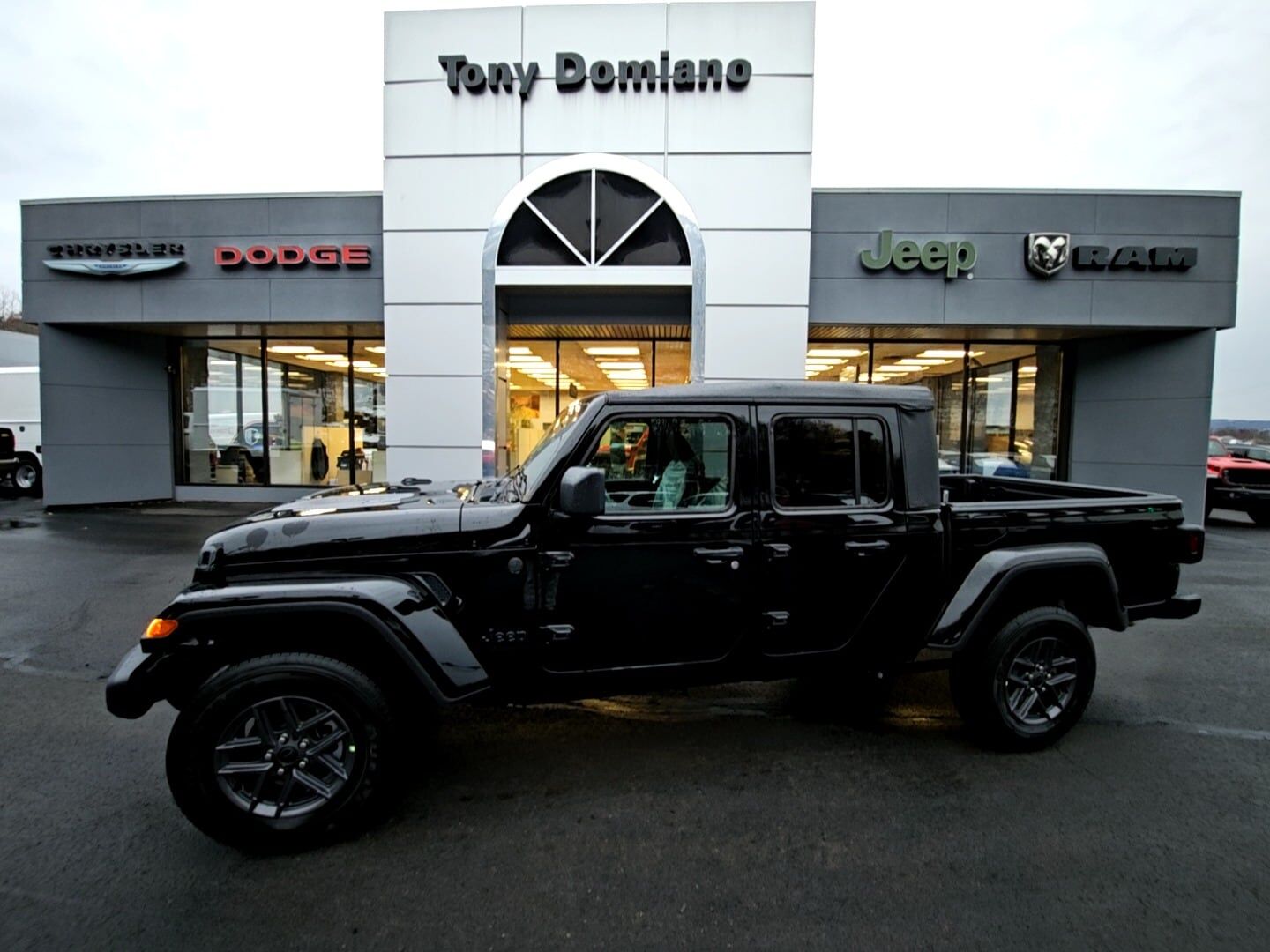 2026 JEEP Gladiator