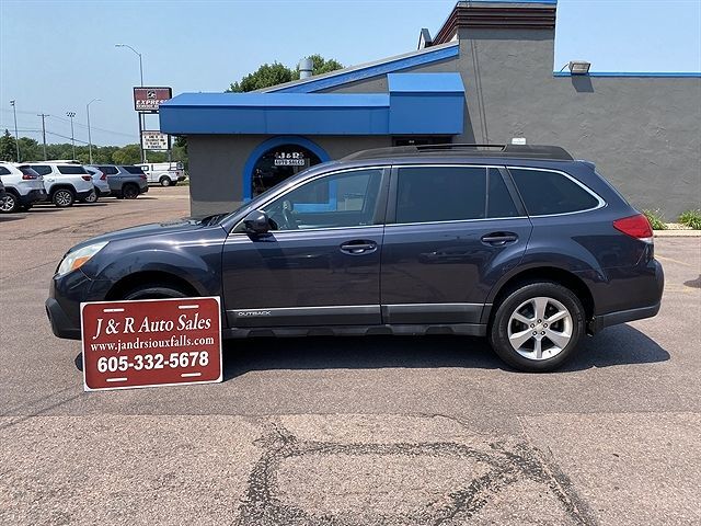 2013 SUBARU Outback