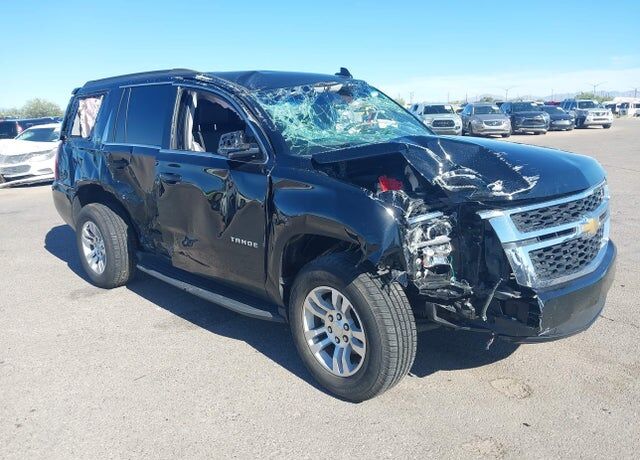 2017 CHEVROLET Tahoe