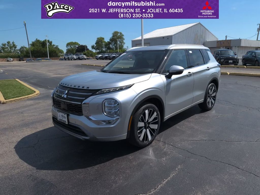 2026 MITSUBISHI Outlander