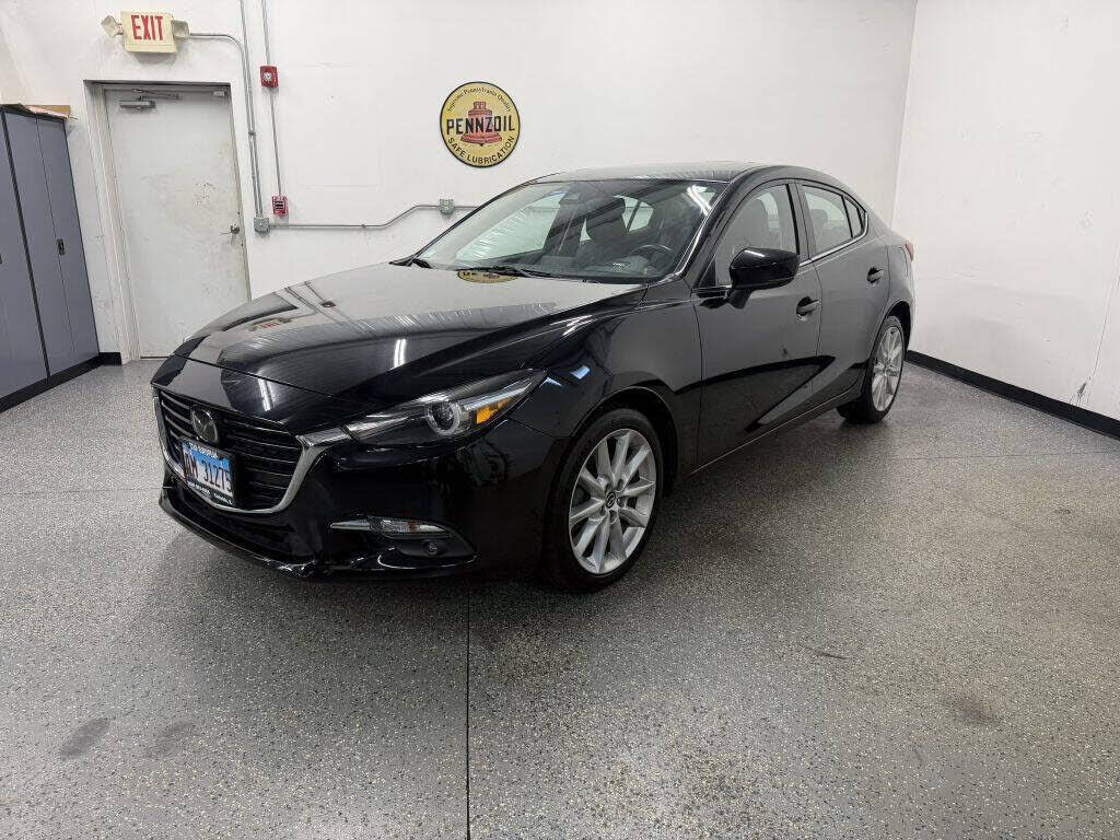 2017 MAZDA Mazda3