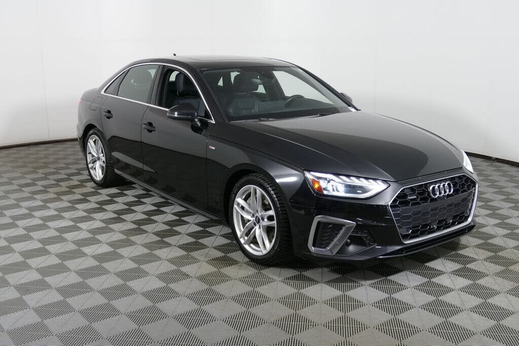 2022 AUDI A4