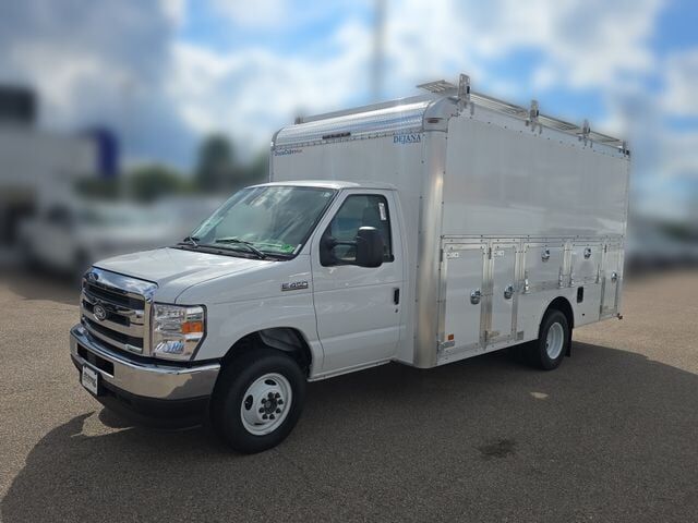 2026 FORD E-450