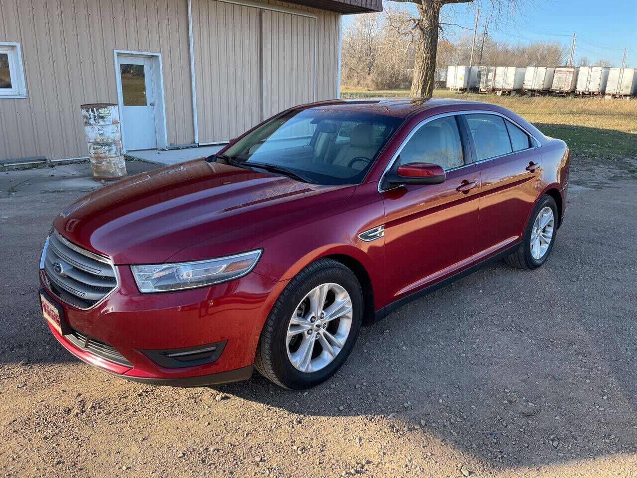 2014 FORD Taurus