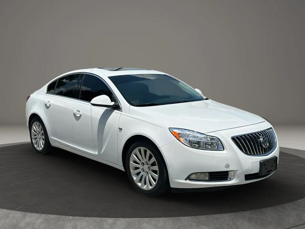 2011 BUICK Regal