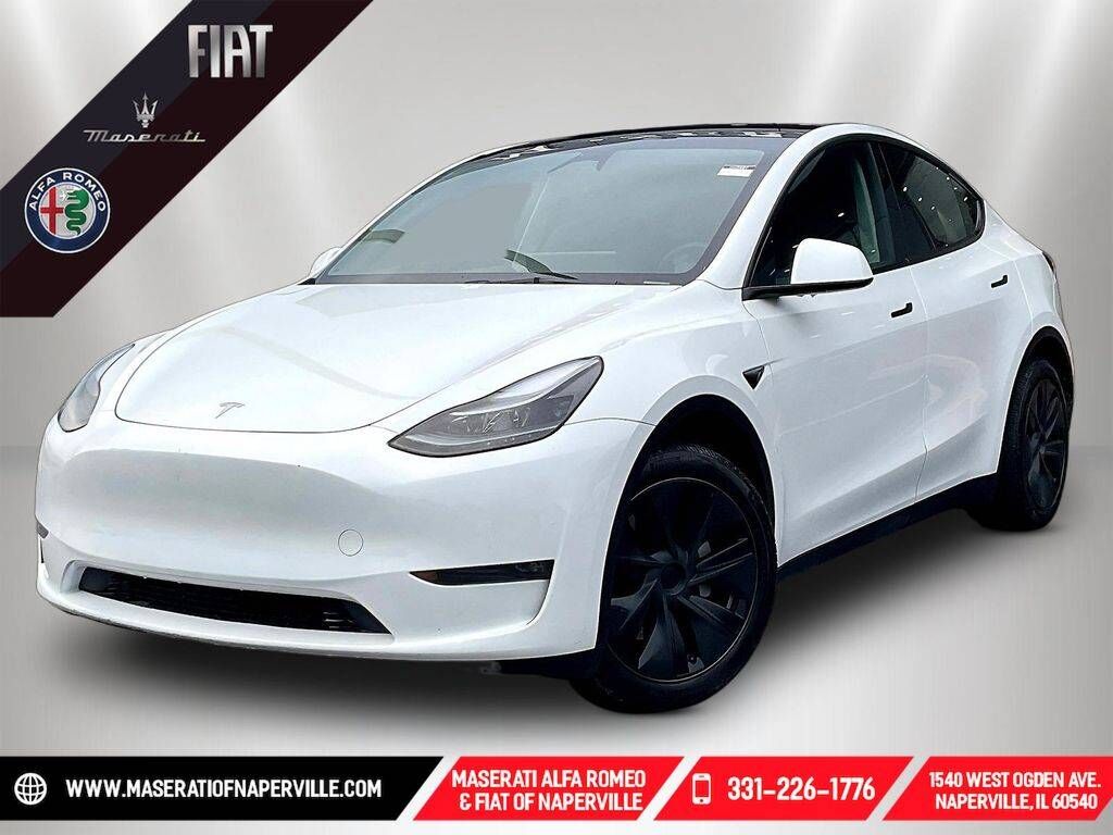 2024 TESLA Model Y
