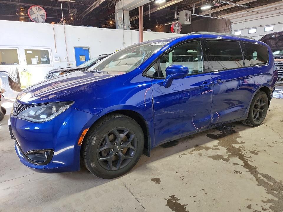 2020 CHRYSLER Pacifica