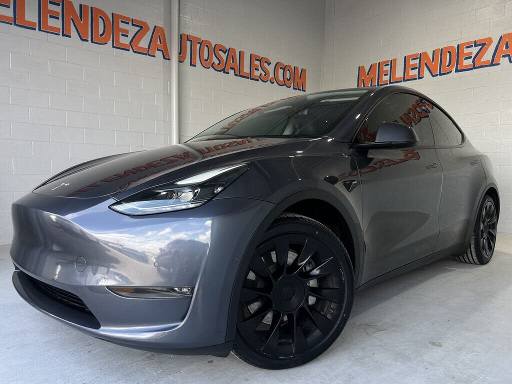 2022 TESLA Model Y