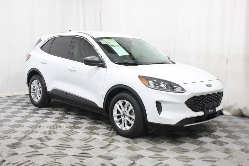 2022 FORD Escape