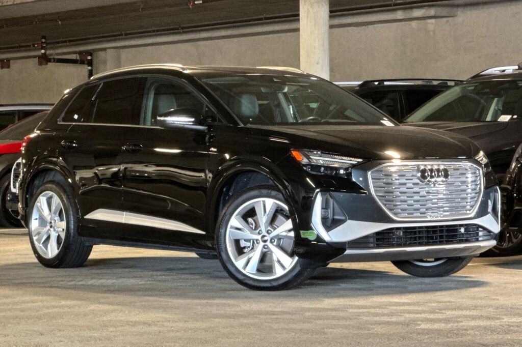 2023 Audi Q4
