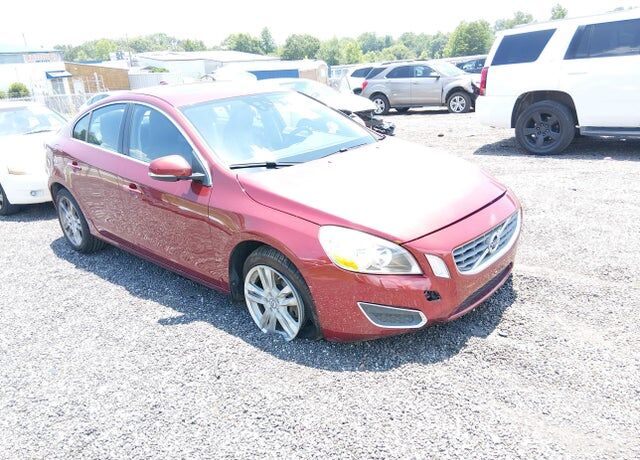 2012 VOLVO S60