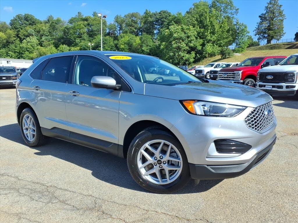 2023 FORD Edge