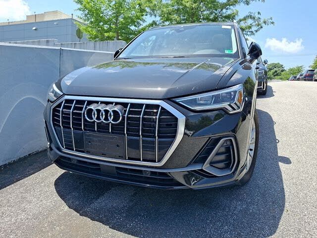 2023 Audi Q3