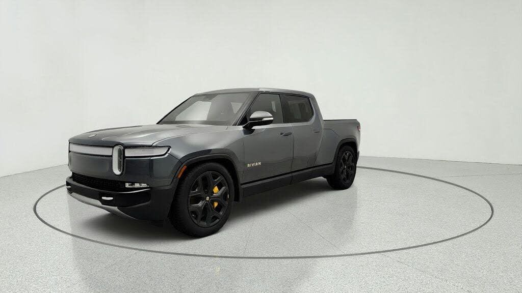 2022 RIVIAN R1T