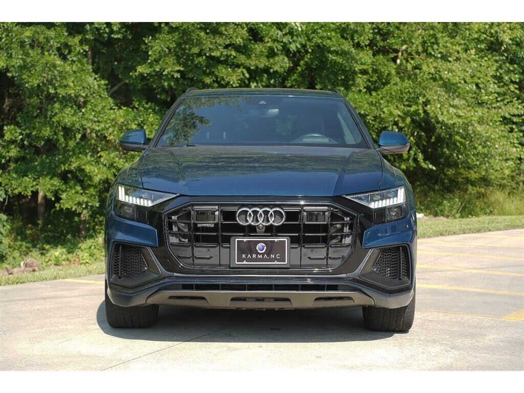 2021 Audi Q8