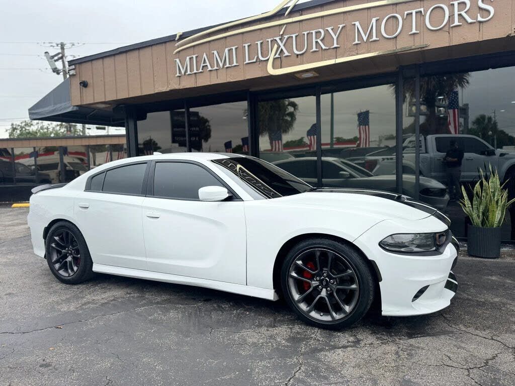 2019 DODGE Charger
