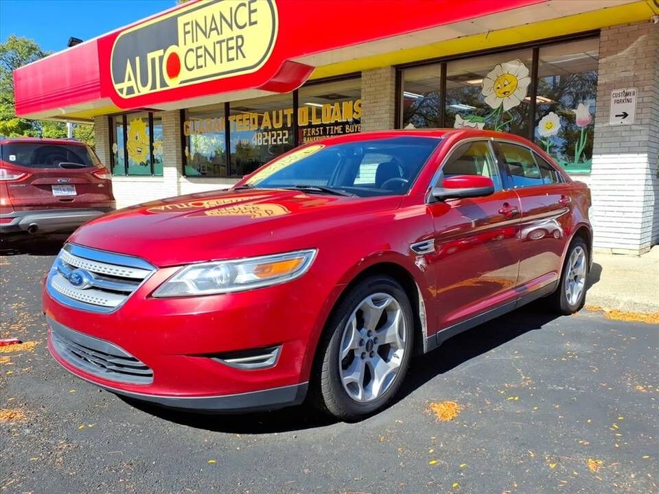 Ford Taurus