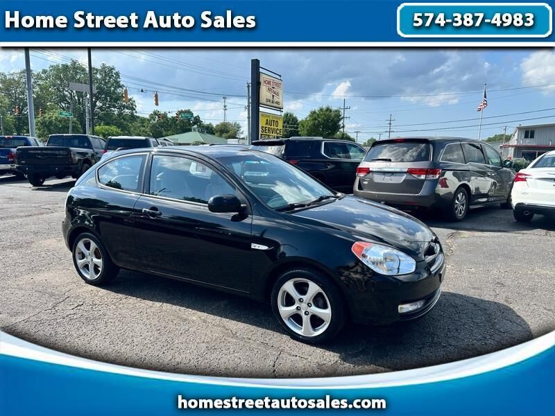 2011 HYUNDAI Accent