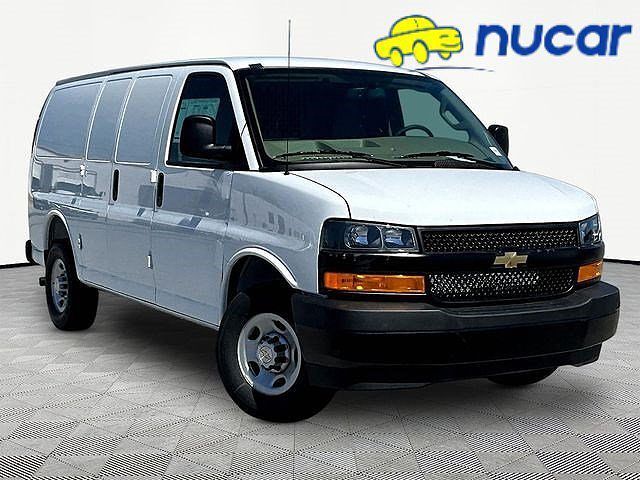 2026 CHEVROLET Express