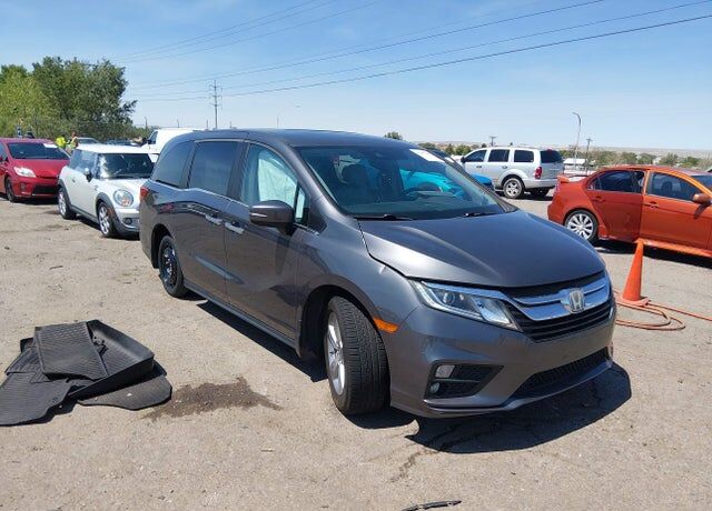 2018 HONDA Odyssey