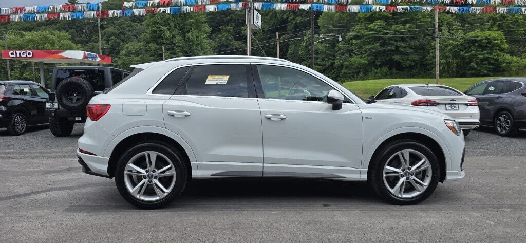 2019 AUDI Q3