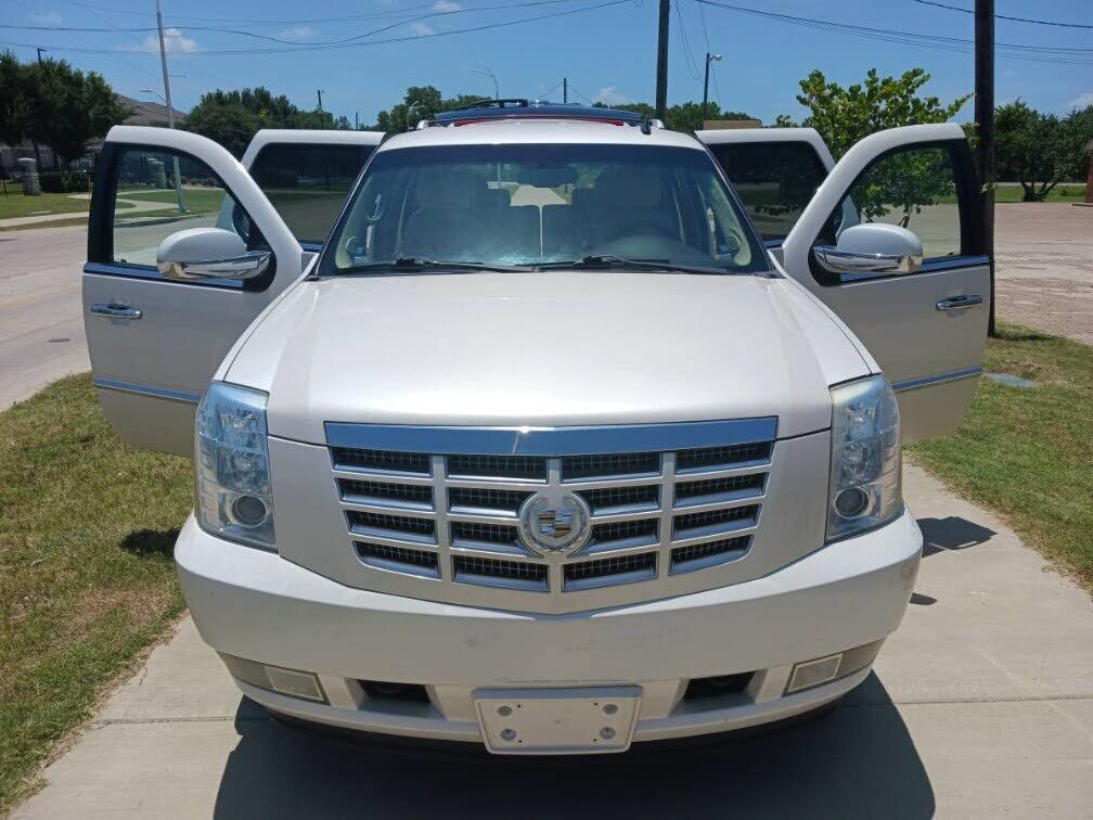 2012 CADILLAC Escalade
