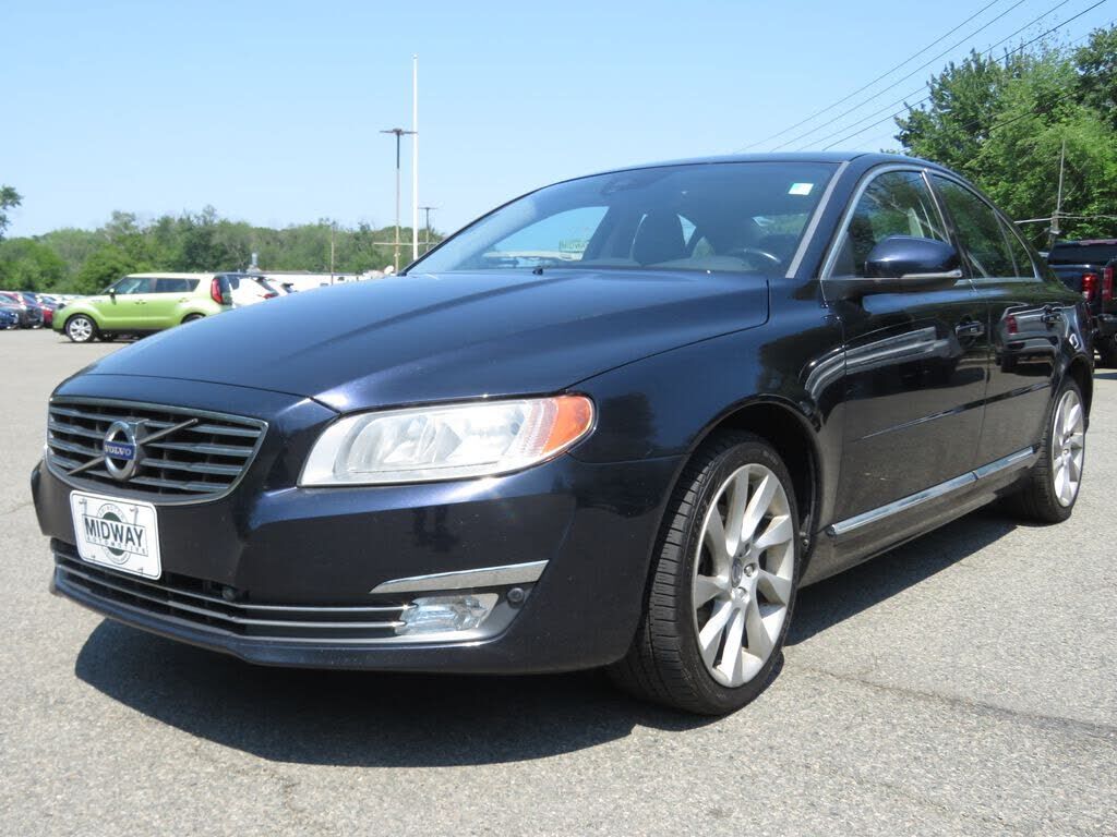 2016 VOLVO S80