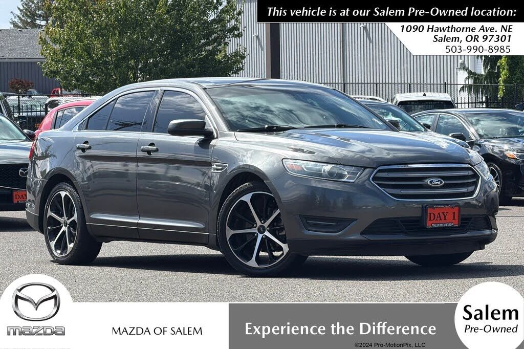 2015 FORD Taurus