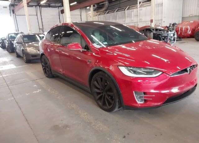 2016 TESLA Model X