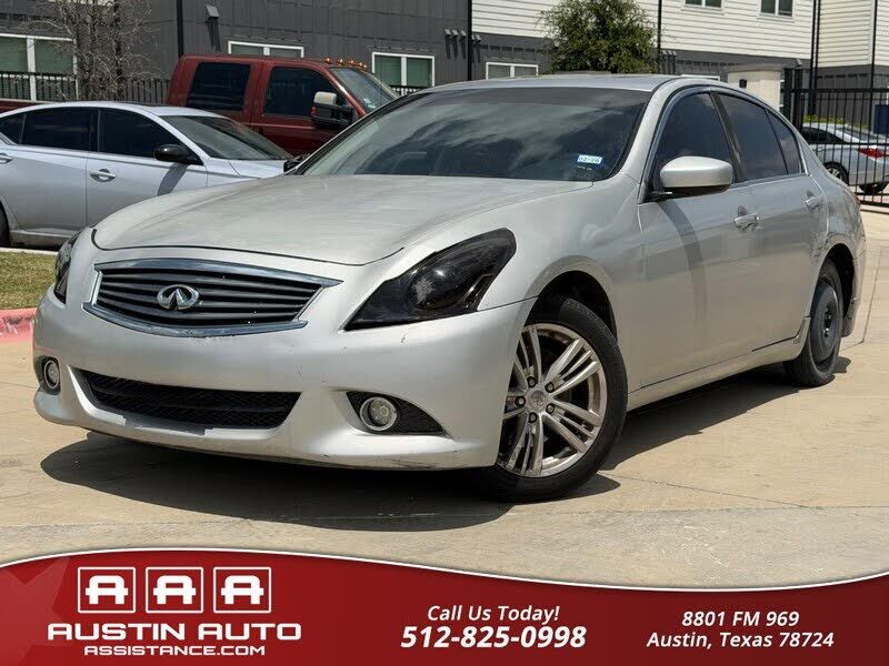2011 INFINITI G25