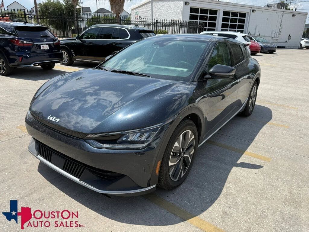 2022 KIA EV6