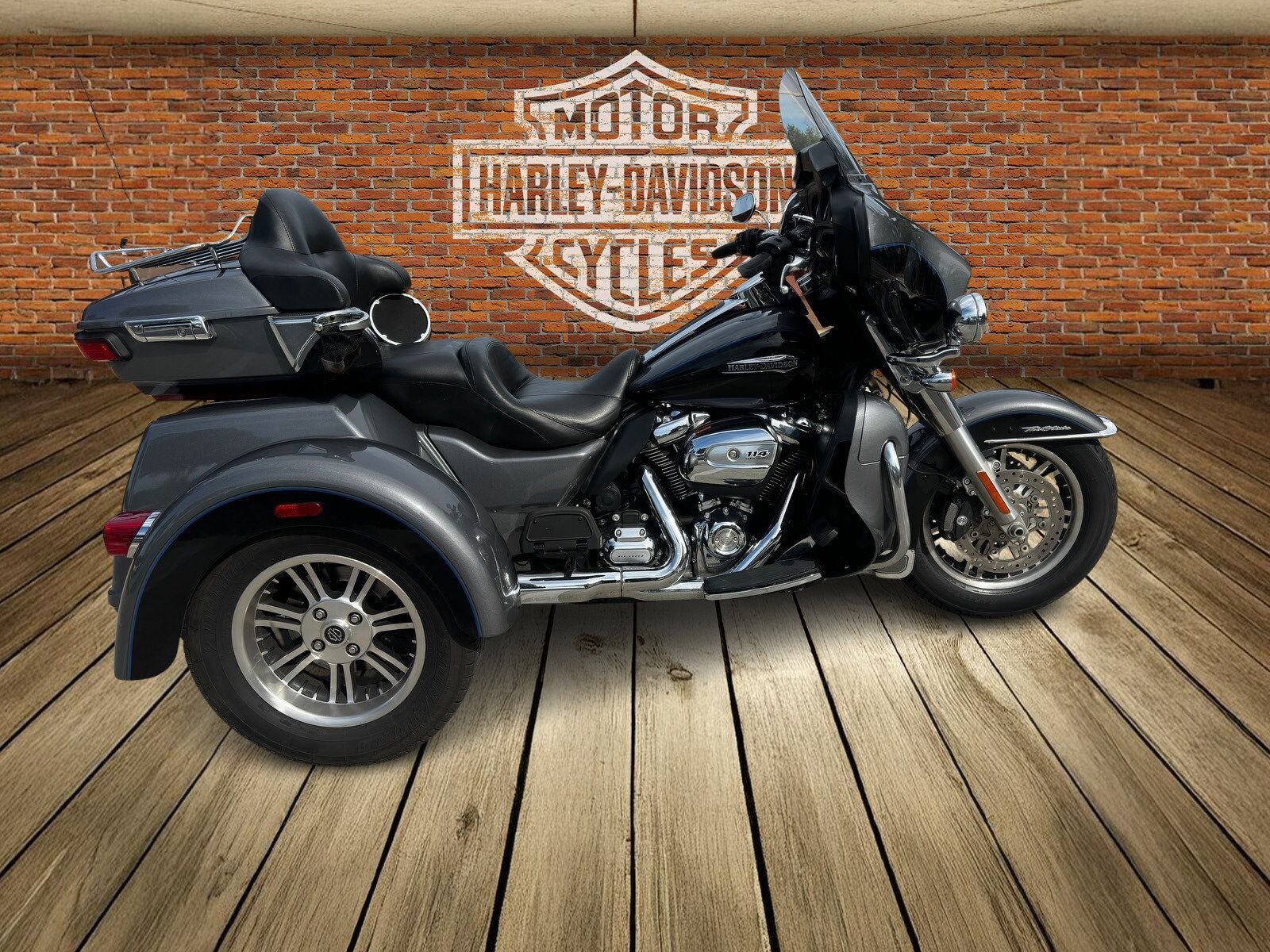 2021 HARLEY DAVIDSON FLHTCUTG / Tri Glide Ultra