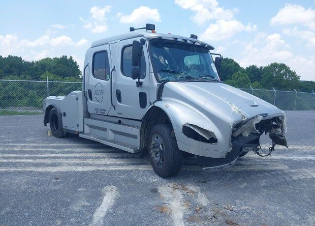 2009 FREIGHTLINER M2