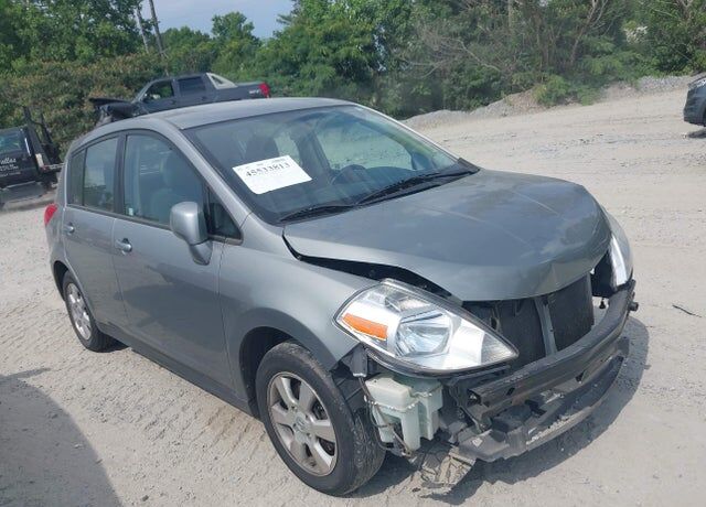 2012 NISSAN Versa