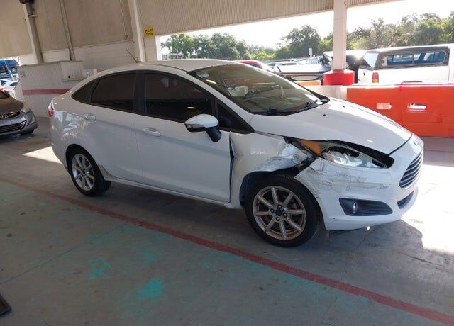 2015 FORD Fiesta