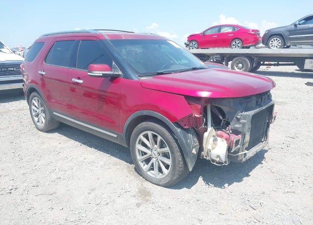 2017 FORD Explorer