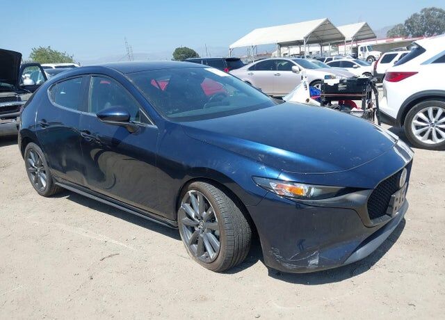 2022 MAZDA Mazda3