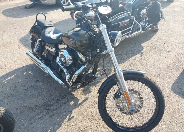 2015 HARLEY DAVIDSON Dyna Wide Glide