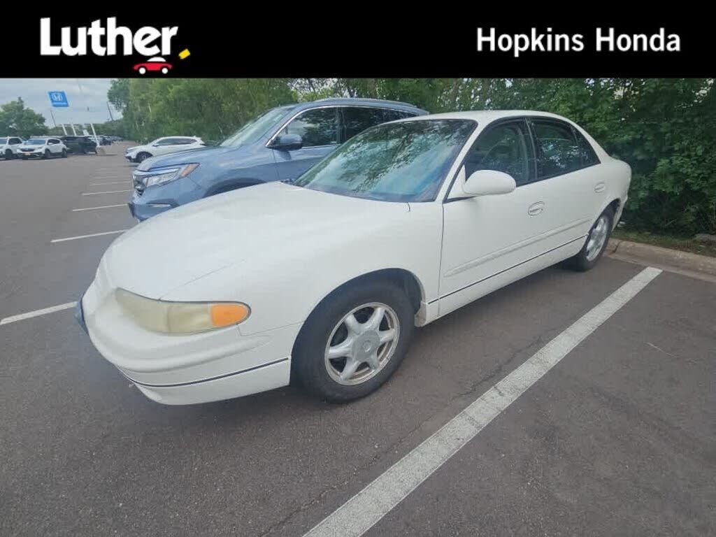 2004 BUICK Regal